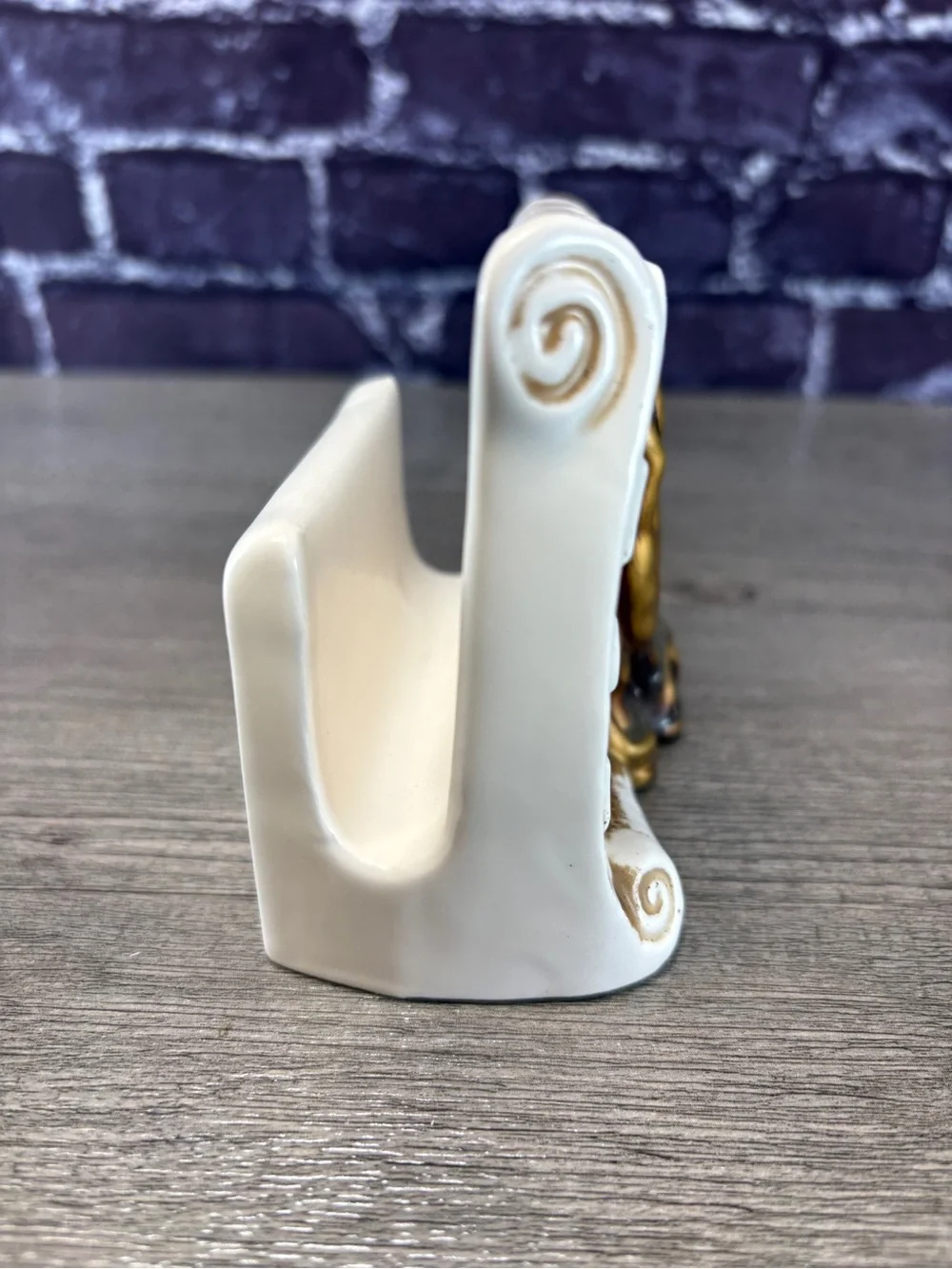 Enesco classic ceramic
